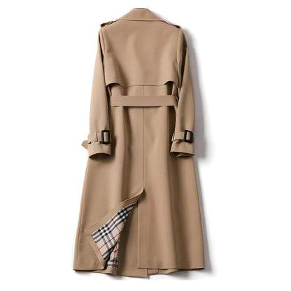 Gabardina elegante y a la moda
