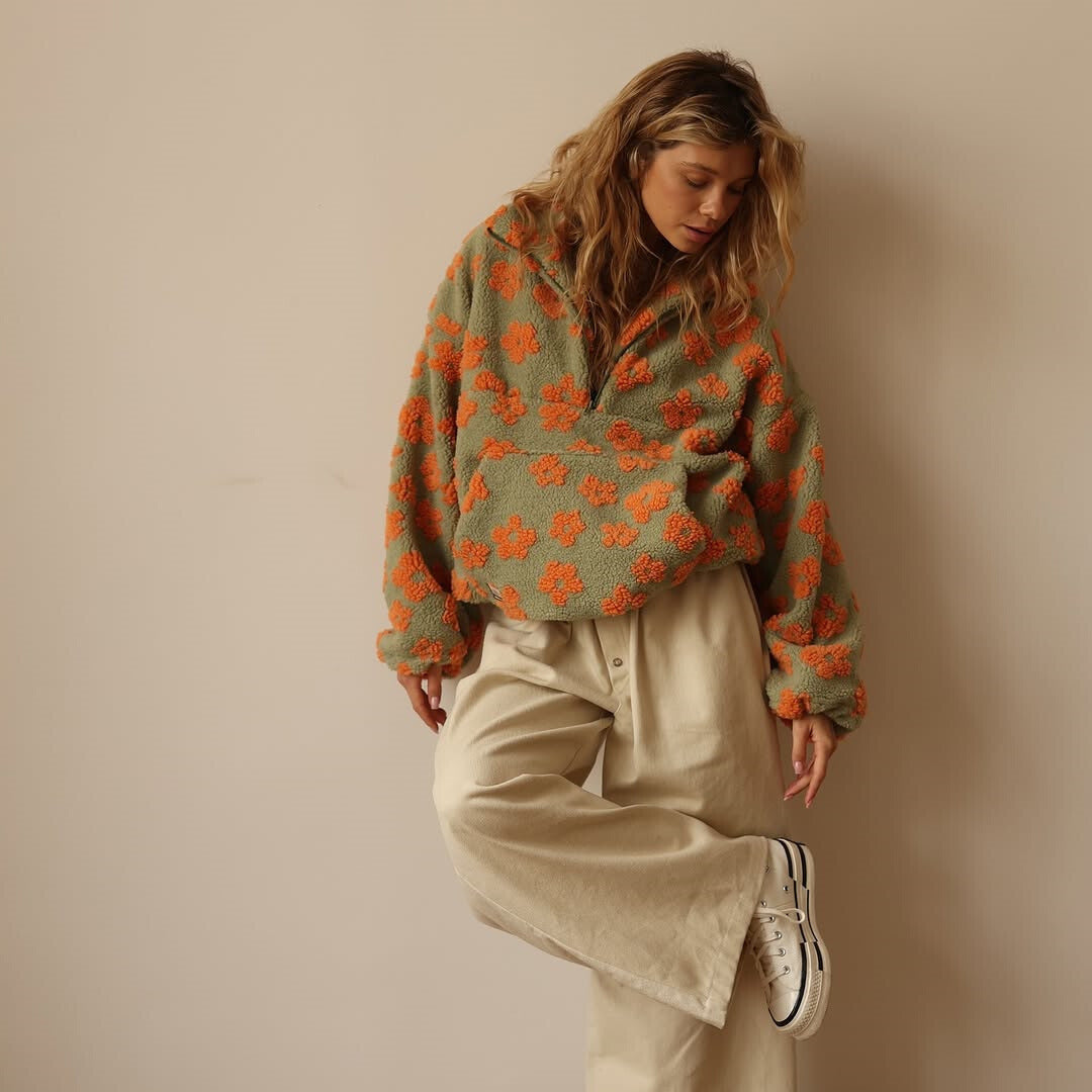 Sudadera de forro polar cómoda y elegante con estampado floral