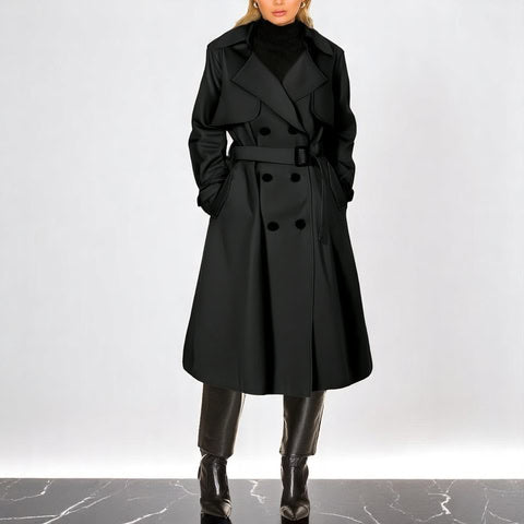 Gabardina elegante y a la moda